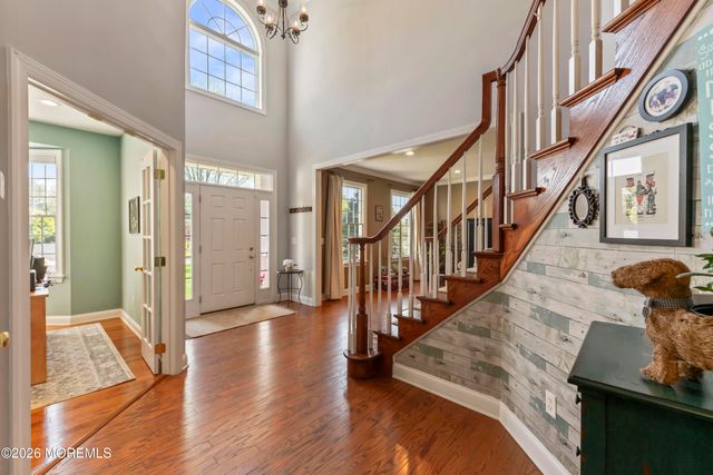 7 Green Springs Way, Freehold, NJ 07728