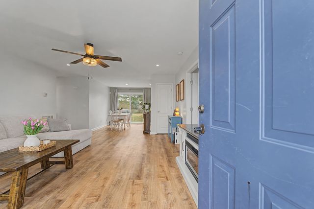 509 D V Circle, Spring Hill, TN 37174