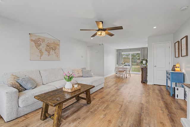 509 D V Circle, Spring Hill, TN 37174