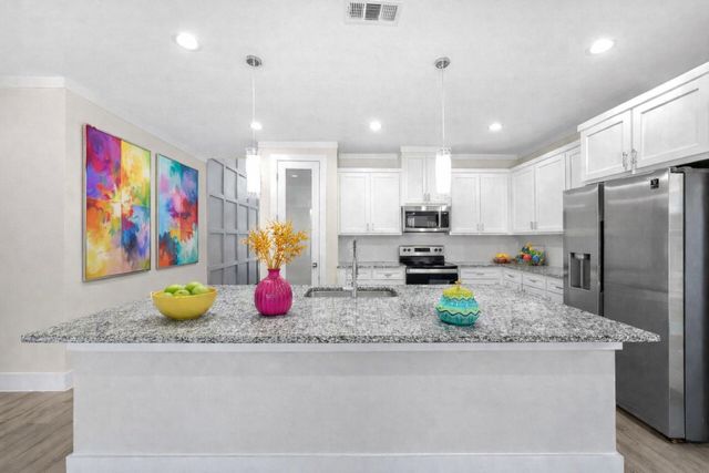 1706 Kraft Street, Dallas, TX 75212