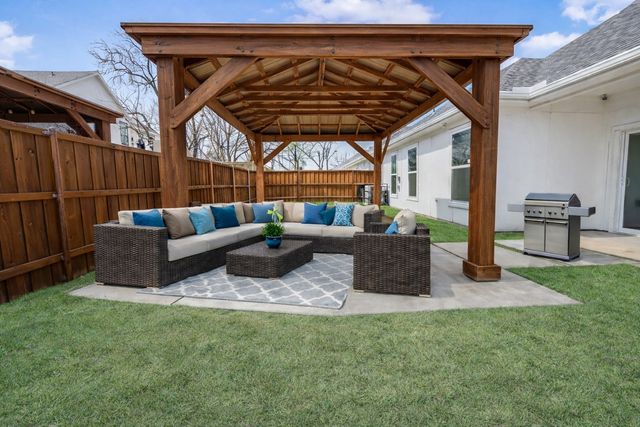 1706 Kraft Street, Dallas, TX 75212