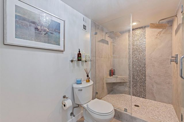 5700 MARINER STREET 305, Tampa, FL 33609