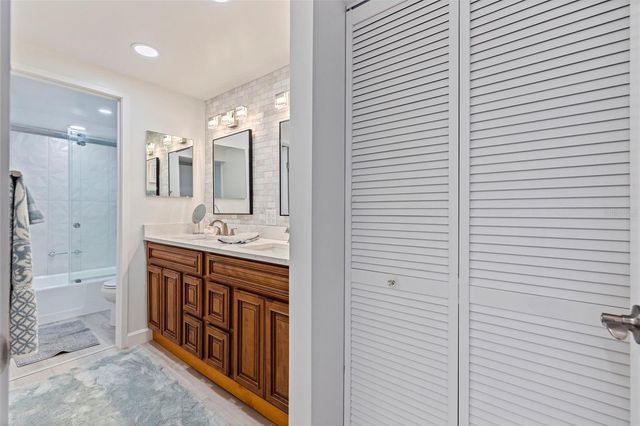 5700 MARINER STREET 305, Tampa, FL 33609