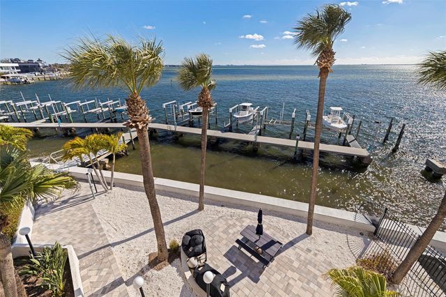 5700 MARINER STREET 305, Tampa, FL 33609