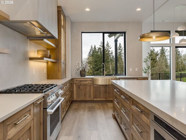 905 Nw 173RD Cir, Ridgefield, WA 98642