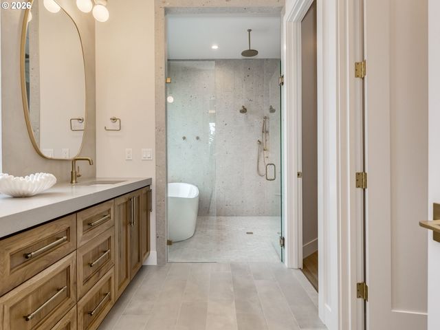 905 Nw 173RD Cir, Ridgefield, WA 98642