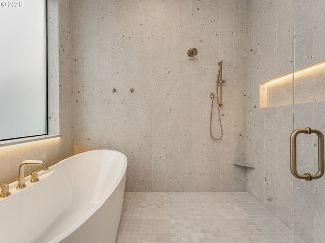 905 Nw 173RD Cir, Ridgefield, WA 98642