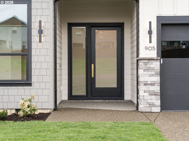 905 Nw 173RD Cir, Ridgefield, WA 98642