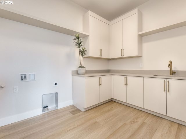 905 Nw 173RD Cir, Ridgefield, WA 98642