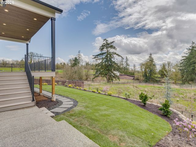 905 Nw 173RD Cir, Ridgefield, WA 98642