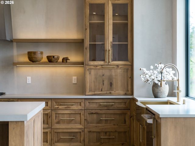 905 Nw 173RD Cir, Ridgefield, WA 98642