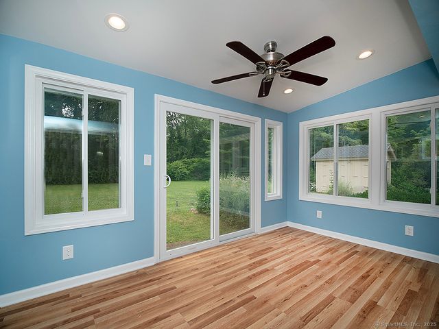 499 Village Street, North Branford, CT 06472