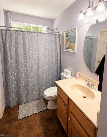 8077 Founders Mill WAY, Gloucester, VA 23061