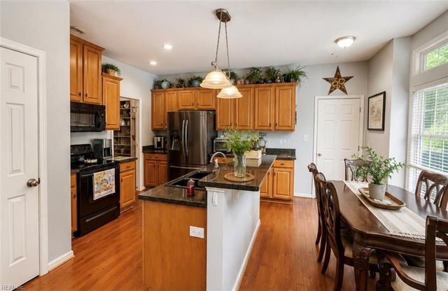 8077 Founders Mill WAY, Gloucester, VA 23061