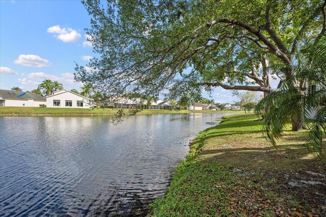 2231 Soundings Court, Greenacres, FL 33413
