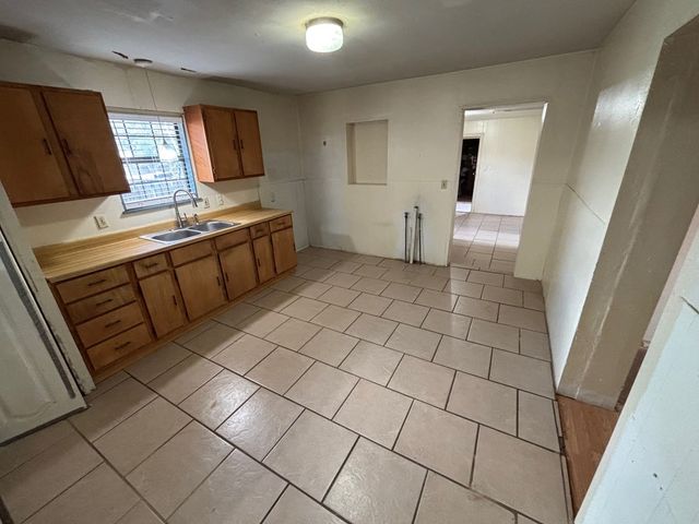 3400 N Washington Ave, Odessa, TX 79764