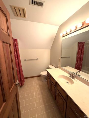4611 Woods Tower Drive, Newburgh, IN 47630