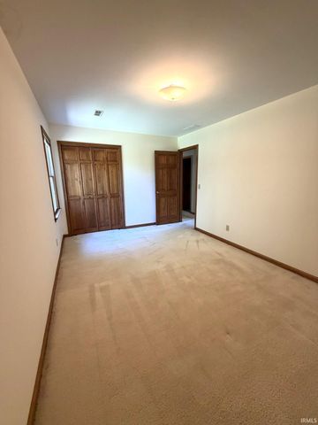 4611 Woods Tower Drive, Newburgh, IN 47630