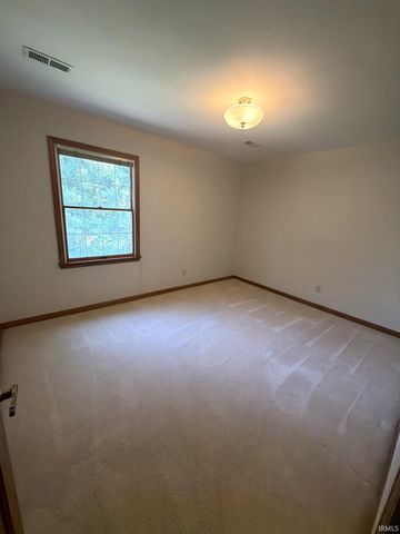 4611 Woods Tower Drive, Newburgh, IN 47630
