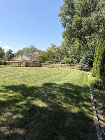 4611 Woods Tower Drive, Newburgh, IN 47630