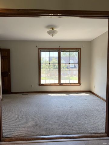 4611 Woods Tower Drive, Newburgh, IN 47630
