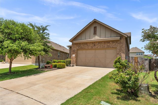 8002 Autumn Moor BND, Lago Vista, TX 78645