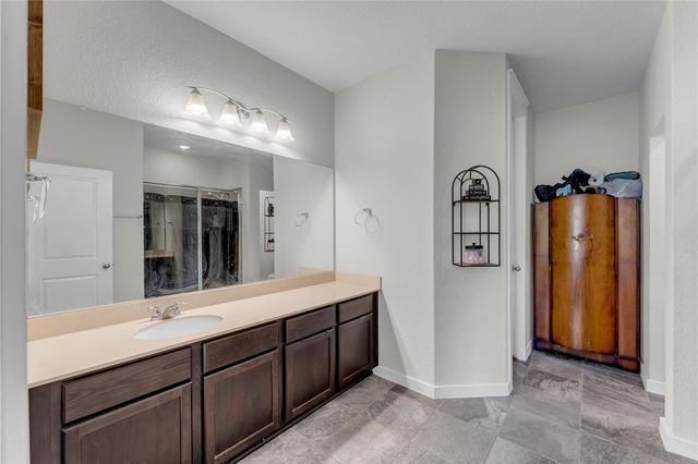 8002 Autumn Moor BND, Lago Vista, TX 78645