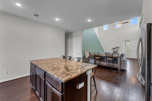 8002 Autumn Moor BND, Lago Vista, TX 78645