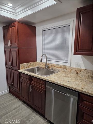 128 Wiseman Way C, Upland, CA 91786