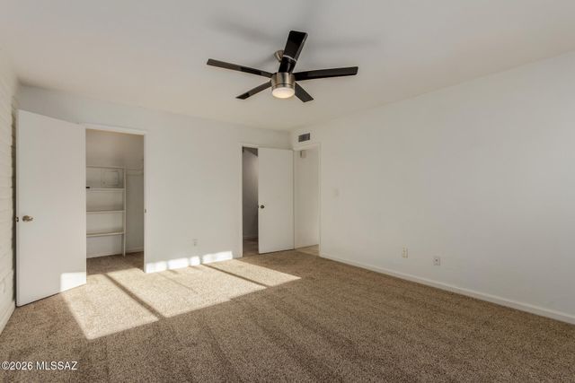 8450 E Old Spanish Trl Apt 117, Tucson, AZ 85710