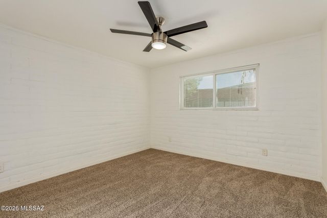 8450 E Old Spanish Trl Apt 117, Tucson, AZ 85710