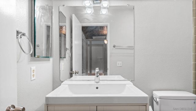 140 Walnut 2F, San Diego, CA 92103