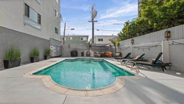140 Walnut 2F, San Diego, CA 92103