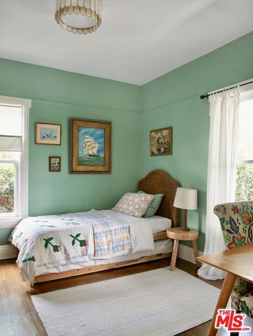 1247 N Hoover Street, Los Angeles, CA 90029