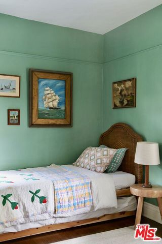 1247 N Hoover Street, Los Angeles, CA 90029