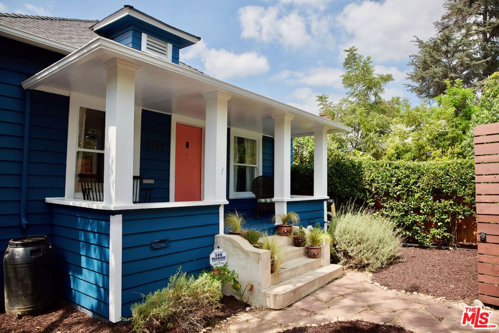 1247 N Hoover Street, Los Angeles, CA 90029