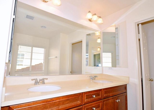 510 Calle Vibrante, Palm Desert, CA 92211