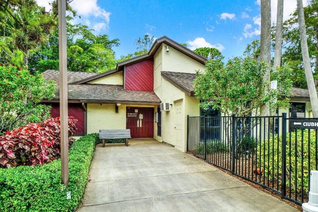 91 Rose Bay Court, Royal Palm Beach, FL 33411