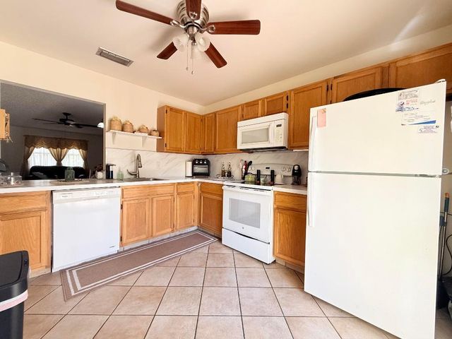 91 Rose Bay Court, Royal Palm Beach, FL 33411