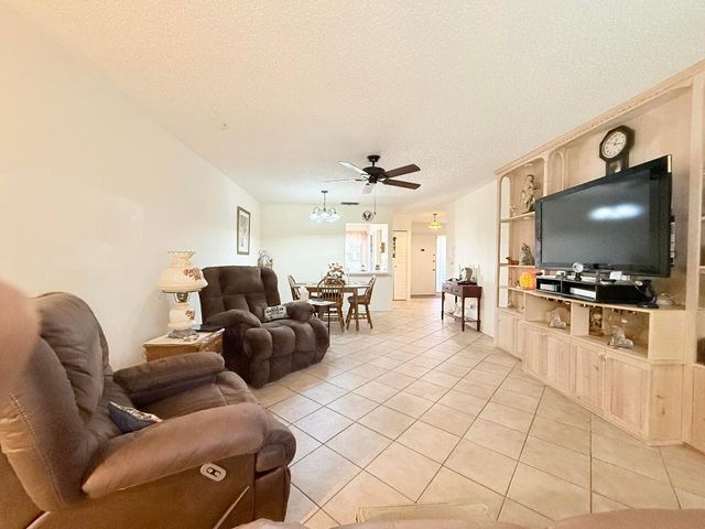 91 Rose Bay Court, Royal Palm Beach, FL 33411