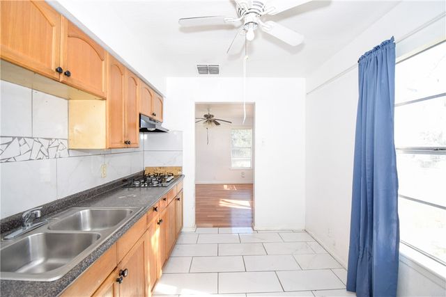 5309 Betty Jean Dr, Corpus Christi, TX 78411