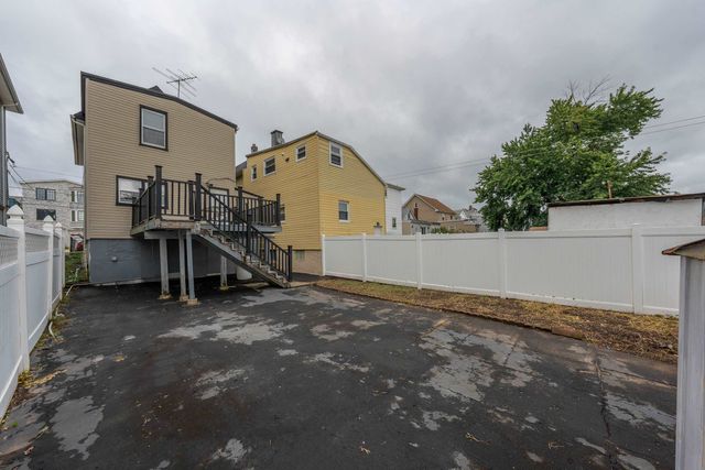 352 FOREST ST, Kearny, NJ 07032