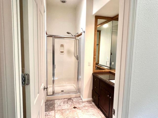 13 Lyon Road, Rancho Mirage, CA 92270