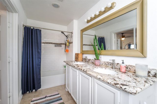 2116 Carter Street, Houston, TX 77008