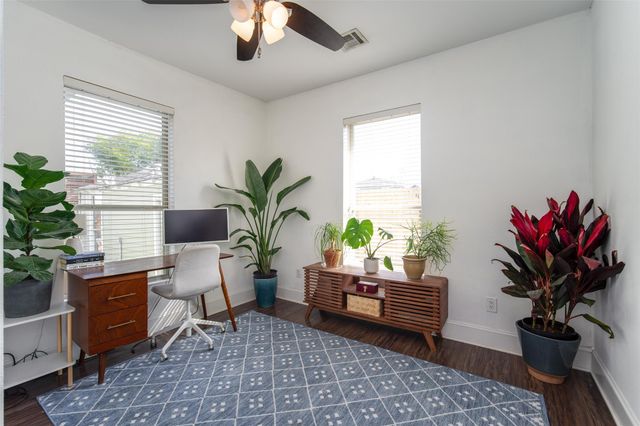 2116 Carter Street, Houston, TX 77008