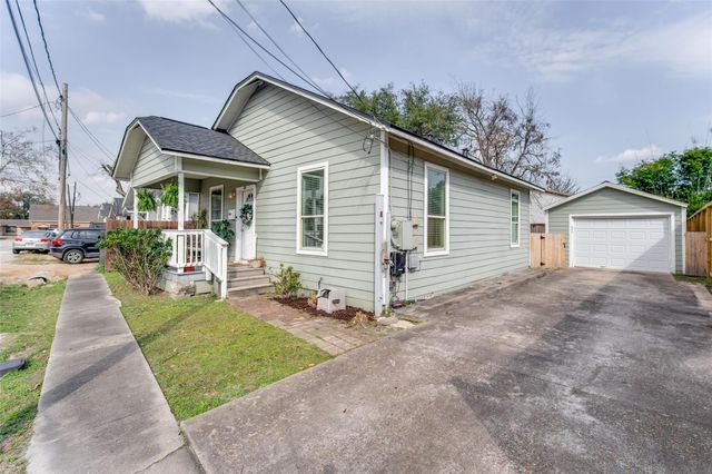 2116 Carter Street, Houston, TX 77008