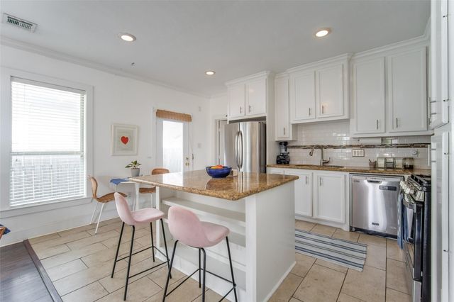 2116 Carter Street, Houston, TX 77008