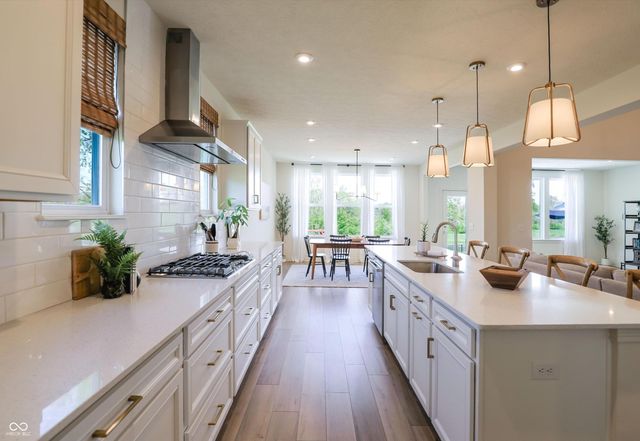 702 Whispering Oaks Drive, Carmel, IN 46032