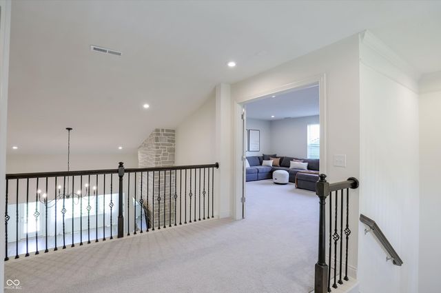 702 Whispering Oaks Drive, Carmel, IN 46032