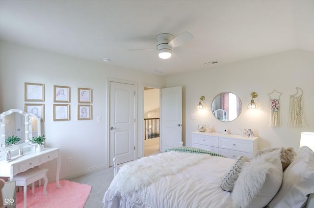 702 Whispering Oaks Drive, Carmel, IN 46032